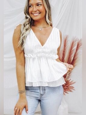 NWT Mustard Seed Sleeveless White Peplum Top